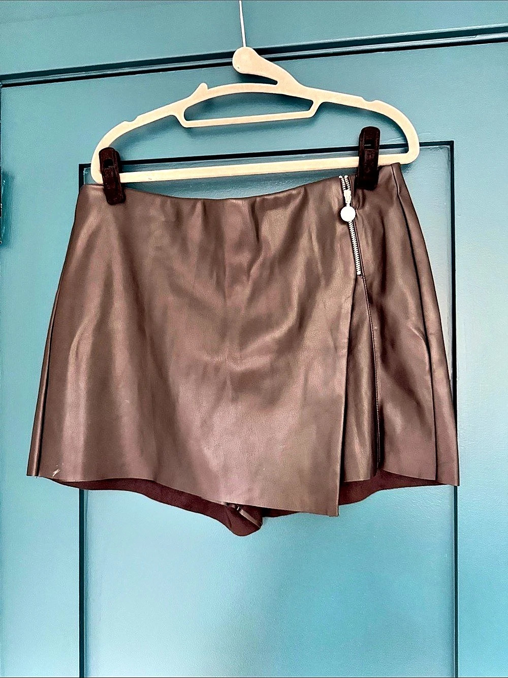 Zara High Waist Faux Leather Shorts in Black Size XL